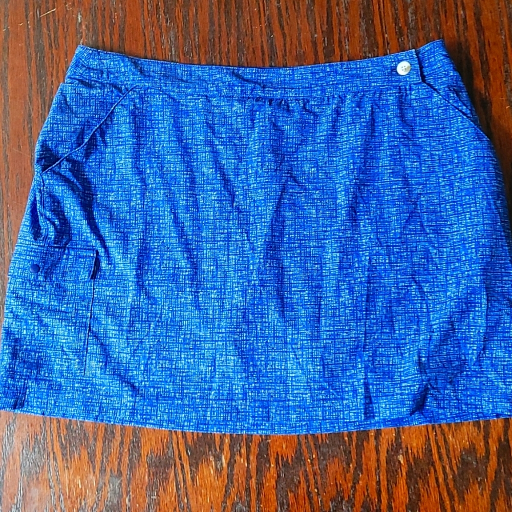 Women skorts